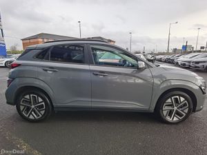 HYUNDAI KONA 64KWH EV PREMIUM - Image 4