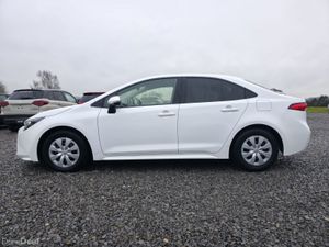 2023 Toyota Corolla Hybrid - Image 2