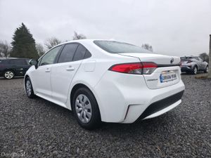 2023 Toyota Corolla Hybrid - Image 3
