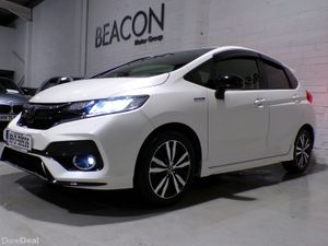 **ONLY 26,000 MILES**HONDA FIT HYBRID S-TYPE SPORT - Image 4