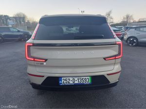 Volvo EX90 TWIN MOTOR PERFORMANCE AWD ULTRA - Image 3