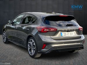 Ford Focus ST-Line X 1.0 MHEV 125BHP... Full leath - Image 4