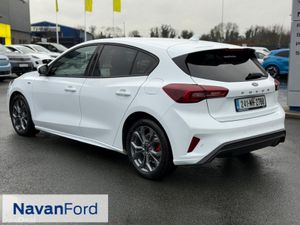 Ford Focus St-Line 1.0T 125Ps ** Warranty March 20 - Image 4