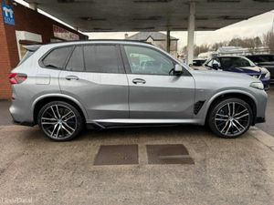 BMW X5 XDRIVE50E M SPORT - Image 2