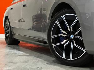 BMW i7 EDRIVE50 M SPORT #37 - Image 2