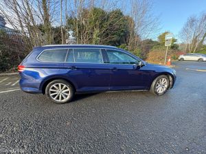 VOLKSWAGEN PASSAT / 2018 / 2.0 DIESEL / MANUAL - Image 4