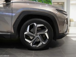Hyundai Tucson 2WD Executive Plus HEV Auto - Image 4