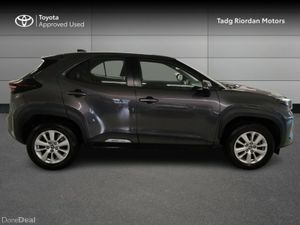 Toyota Yaris Cross LUNA 4DR AUTO - Image 3