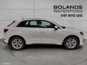 Audi Q3 45 TFSI E S Tronic S line - Image 3