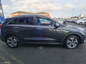 KIA NIRO 64KWH E-NIRO MY22 - Image 4