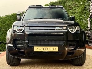 3.0 110 Defender Urban Spec 3 Seats with vat - Image 2