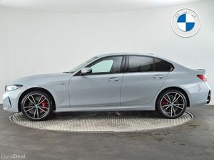 BMW 3-Series 330e M Sport Saloon - Image 3