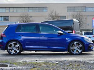 2018 VW Golf 2.0 R Manual - Image 4