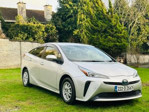 TOYOTA PRIUS 2022 HYRBID AUTOMATIC - Image 4