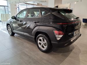 Hyundai KONA HYBRID SIGNATURE Only 9000 kms - Image 4