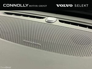 Volvo XC90 Plus T8 PHEV €739pm - Image 4