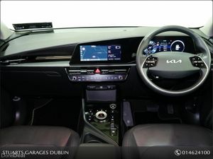 Kia Niro 64KW LONG RANGE: CITY SCAPE GREEN, FULL L - Image 4