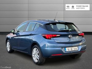 Opel Astra SC 1.4 I 100PS 5DR - Image 4