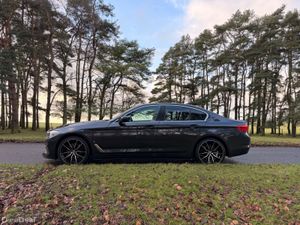 BMW 5-Series 2019 530e I Performance - Image 4