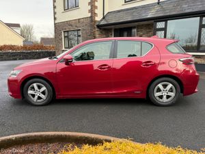 Low Kms Auto Lexus CT200H! - Image 4