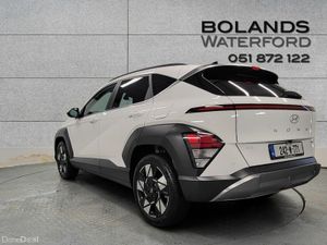 Hyundai KONA 1.6 HYBRID Elegance Auto  €120 per we - Image 3