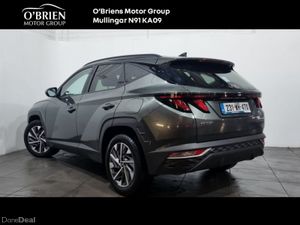 Hyundai Tucson 2WD Executive - Image 3