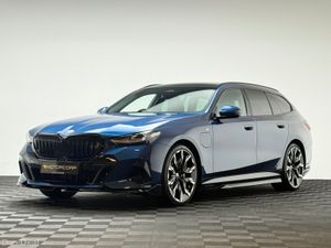 BMW 5-Series 530E M SPORT *PAN ROOF* - Image 3