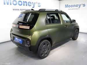 Hyundai INSTER CROSS IN AMAZONAS GREEN - ORDER YOU - Image 4