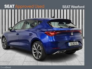 SEAT Leon e-Hybrid 204hp DSG FR €361 Per Month - Image 4