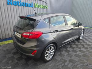 2018 Ford Fiesta 1.1 Petrol ZETEC - Image 3