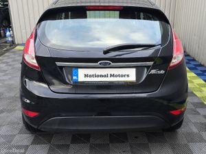 2013 Ford Fiesta 1.0 Petrol ZETEC - Image 4