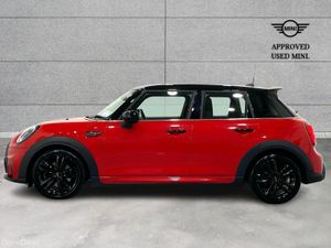Mini Cooper 5-Door Cooper S Sport - Image 4