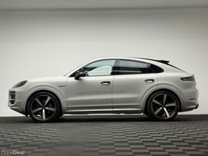 Porsche Cayenne COUPE 3.0 V6 E-HYBRID - Image 4
