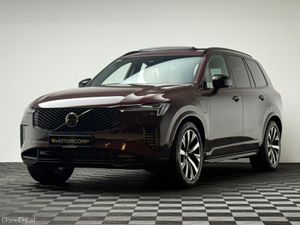 Volvo XC90 PLUS T8 PHEV AWD AUTO *7 SEATER* - Image 3