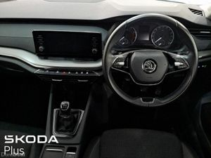 Skoda Octavia OCTAVIA AMB 1.0TSI 110HP - Image 4