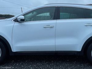 🔵 Kia Sportage 2016 1.7 D EX HIGH SPEC LOW KM - Image 3