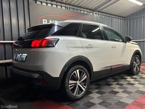 2021 212 Peugeot 3008 1.5 BlueHDi 130bhp Allure - Image 4