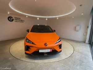 MG MG4 150kW Trophy EV Long Range 64kWh 5dr Auto - Image 2