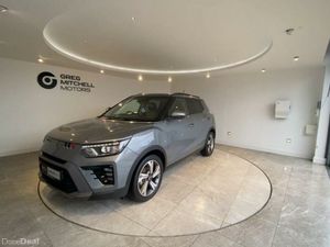SsangYong Tivoli 1.5P Ultimate 5dr - Image 3