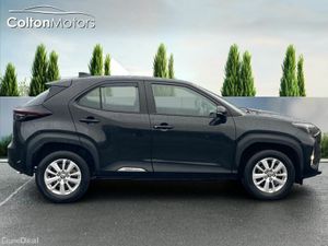 Toyota Yaris Cross 1.5 Hybrid Luna - Image 4