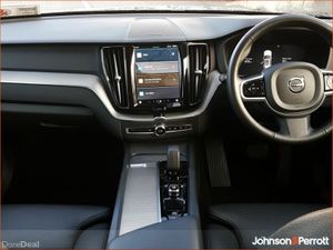 Volvo XC60 T6 350hp AWD PHEV Plus Dark - Image 2