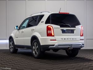 2019 SsangYong Rexton RX220 EX 2 Seat Commercial - Image 4