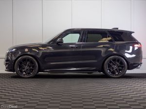 2023 Range Rover Sport P440e Dynamic HSE - Image 3