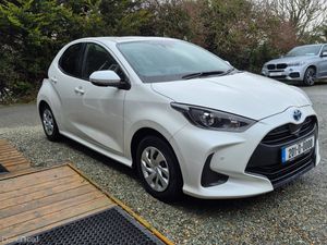 Toyota Yaris Hybrid X Pack Automatic - Image 3