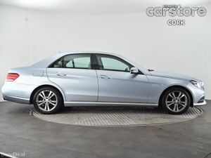 Mercedes-Benz E-Class E 200 BLUETEC CLASSIC A/T - Image 2