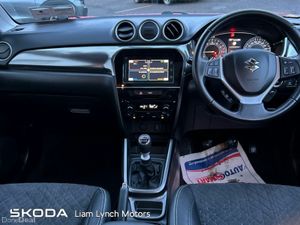 Suzuki Vitara 1.4 Hybrid SZ4 MT - Image 2