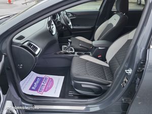 Kia Ceed 1.6 GT LINE 5DR - Image 3