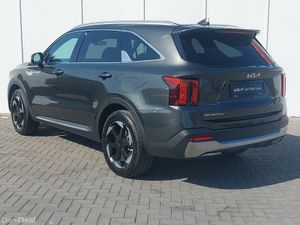 Kia Sorento PHEV 7 SEATER SEM - Image 2