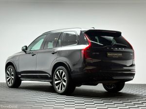 Volvo XC90 PLUS T8 PHEV AWD AUTO *7 SEATS* - Image 4