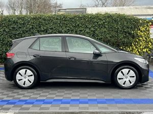 Volkswagen ID.3 LIFE 58KWH // APPLE CARPLAY/ANDROI - Image 2